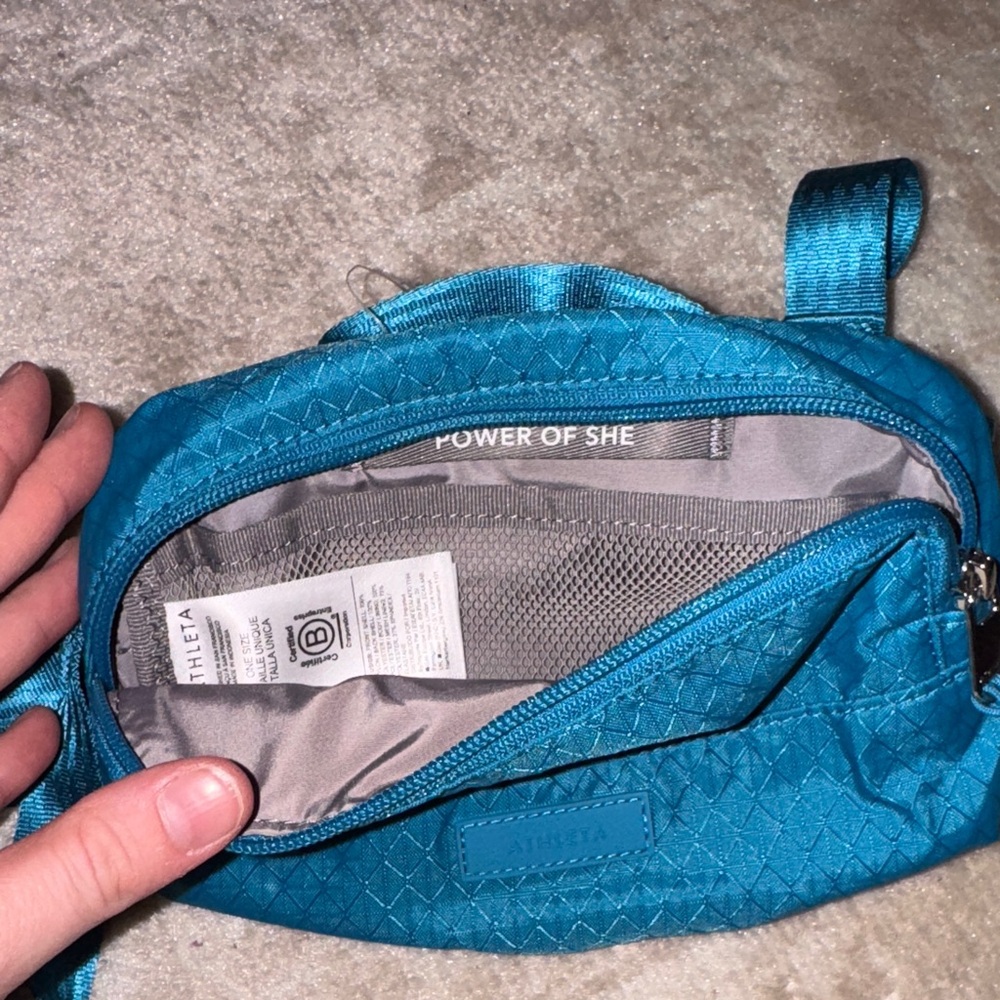 Athleta Teal Crossbody Bag - Picture 4 of 4